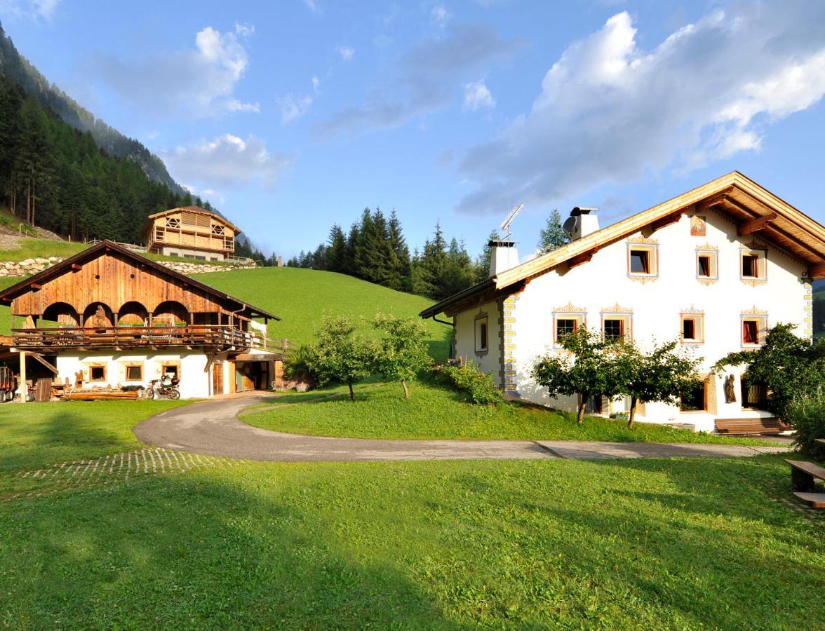 Apartment Puciacia - Bauernhof Santa Cristina Val Gardena Kültér fotó